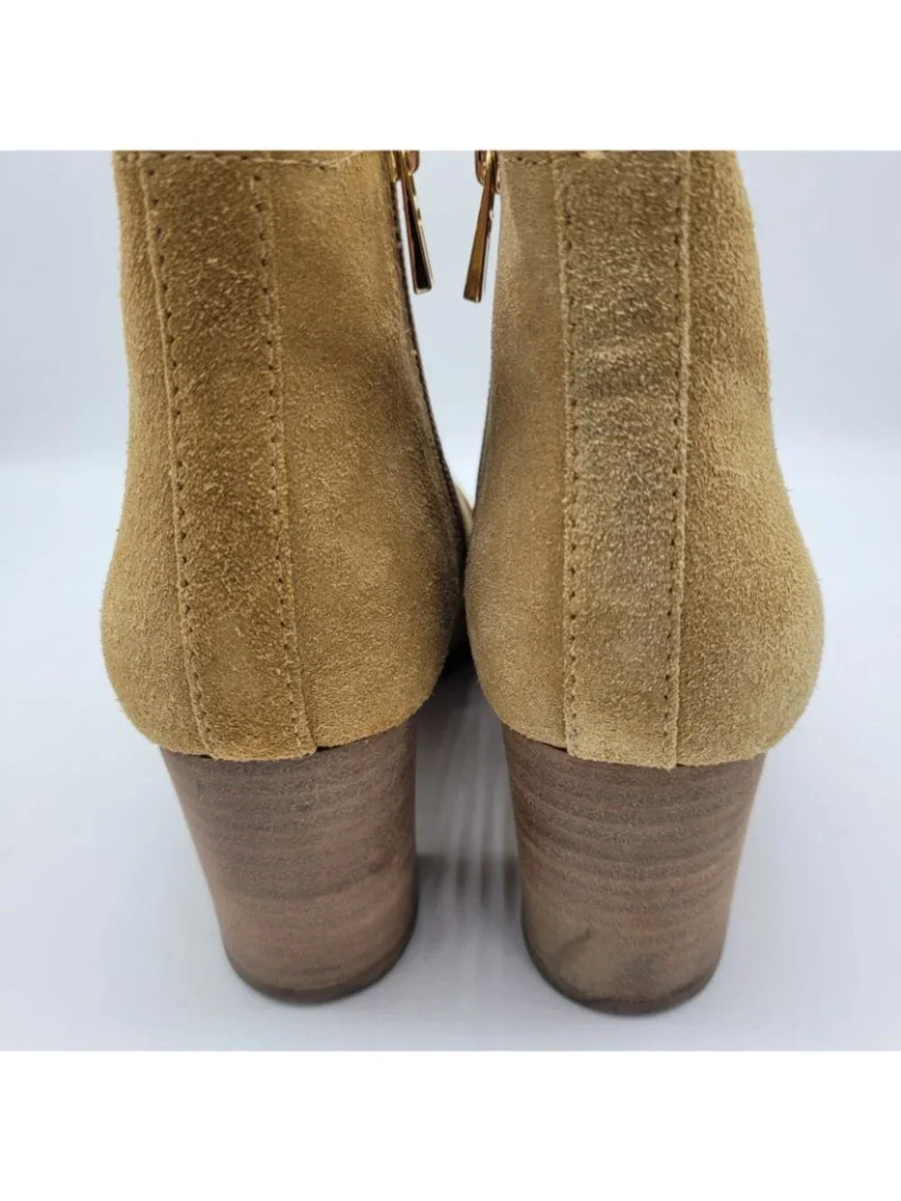 TORY BURCH Sabe Suede Ankle Boots Womens 8 Caramel Tan Round Toe Stacked Heel